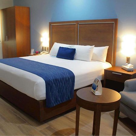 Comfort Inn Monterrey Norte San Nicolás de los Garzas Extérieur photo