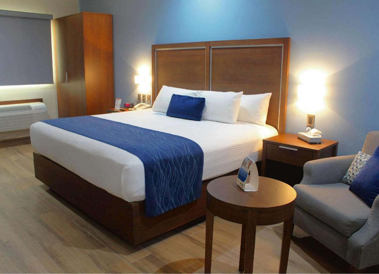 Comfort Inn Monterrey Norte San Nicolás de los Garzas Extérieur photo