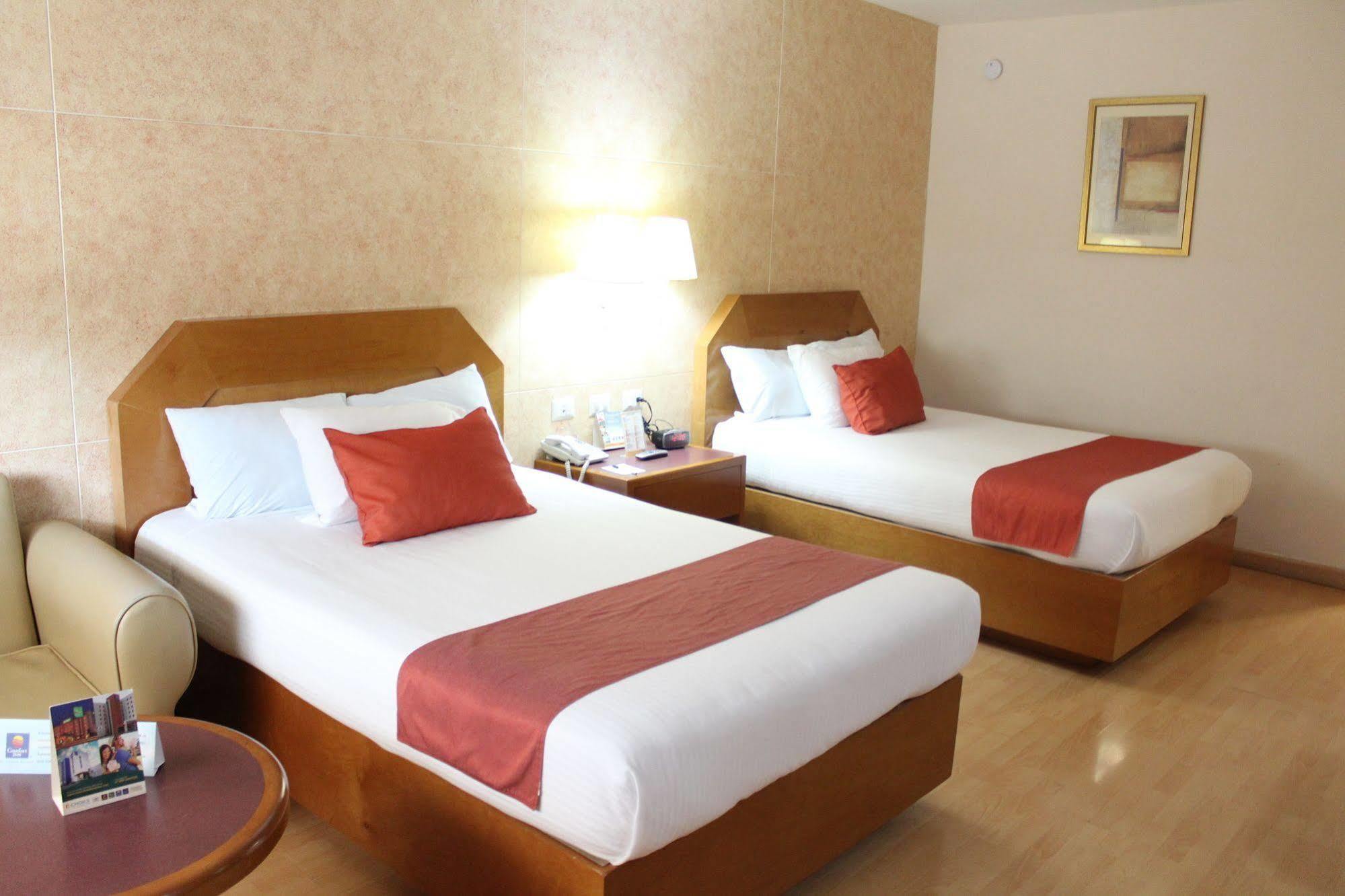 Comfort Inn Monterrey Norte San Nicolás de los Garzas Extérieur photo
